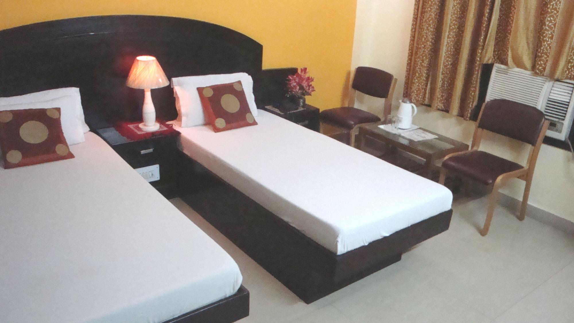 Hotel Su Shree Continental 5 Minutes Walk From New Delhi Railway Station Eksteriør billede