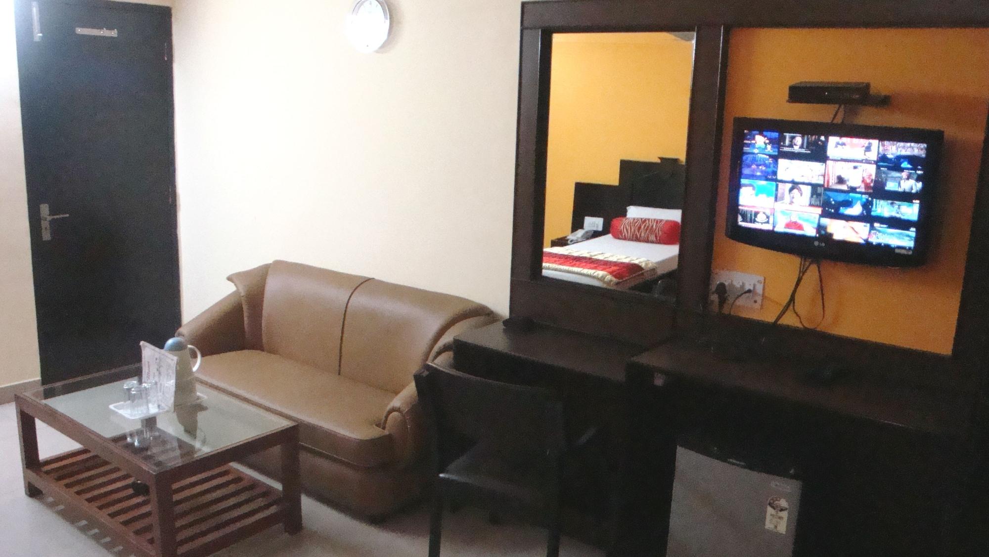 Hotel Su Shree Continental 5 Minutes Walk From New Delhi Railway Station Eksteriør billede