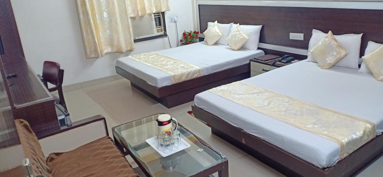 Hotel Su Shree Continental 5 Minutes Walk From New Delhi Railway Station Eksteriør billede