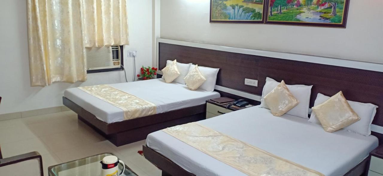 Hotel Su Shree Continental 5 Minutes Walk From New Delhi Railway Station Eksteriør billede