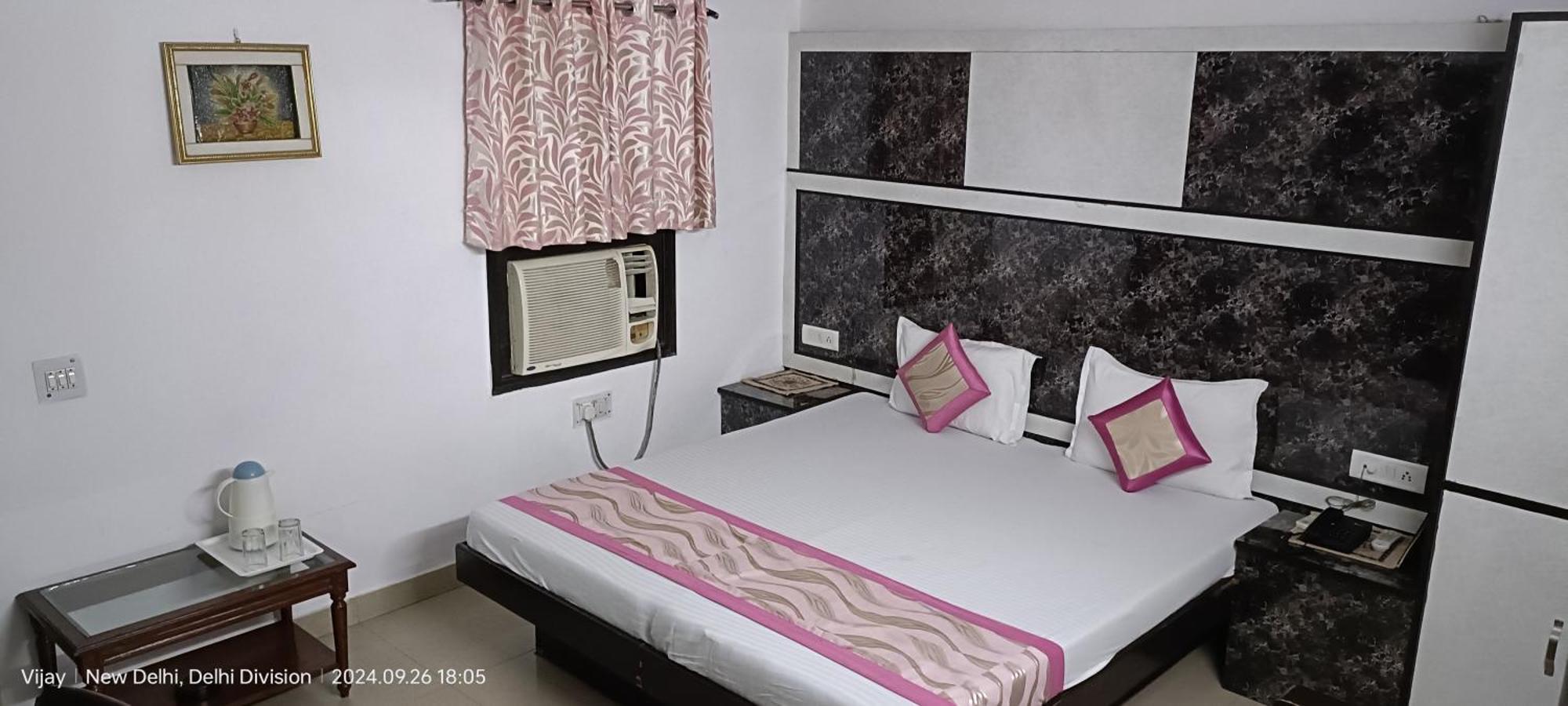 Hotel Su Shree Continental 5 Minutes Walk From New Delhi Railway Station Eksteriør billede