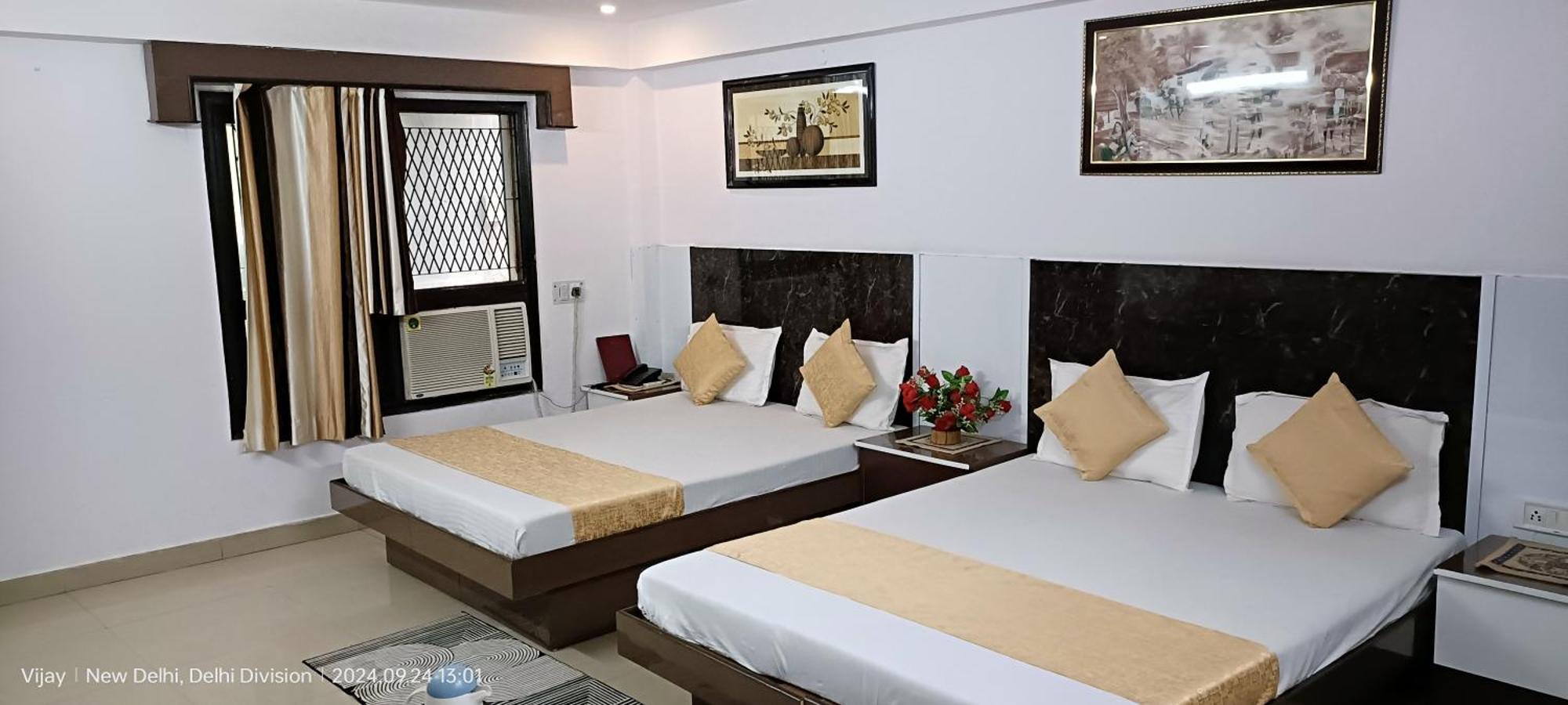 Hotel Su Shree Continental 5 Minutes Walk From New Delhi Railway Station Eksteriør billede