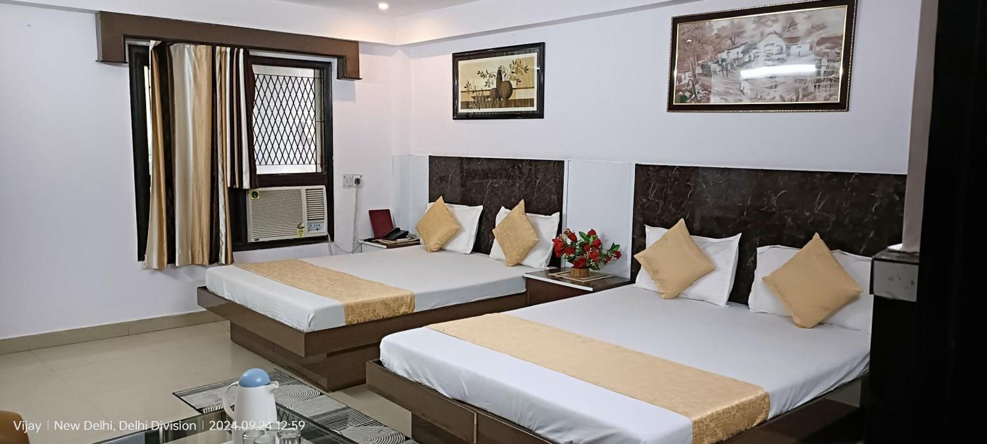 Hotel Su Shree Continental 5 Minutes Walk From New Delhi Railway Station Eksteriør billede