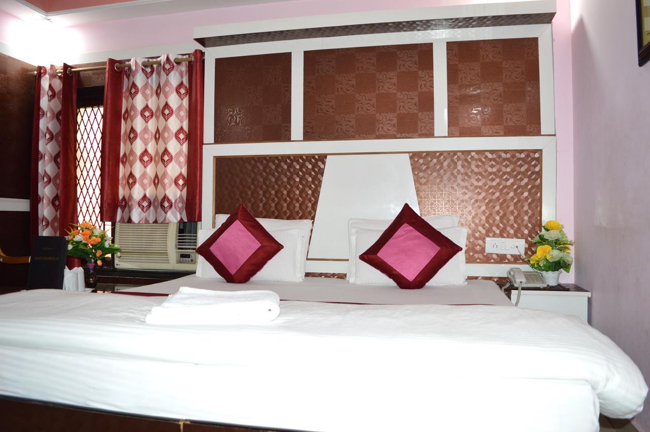 Hotel Su Shree Continental 5 Minutes Walk From New Delhi Railway Station Eksteriør billede