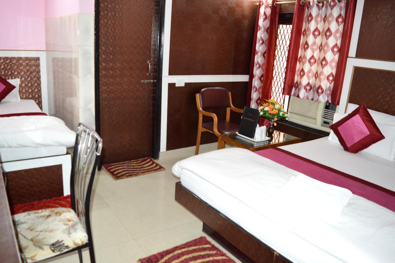 Hotel Su Shree Continental 5 Minutes Walk From New Delhi Railway Station Eksteriør billede