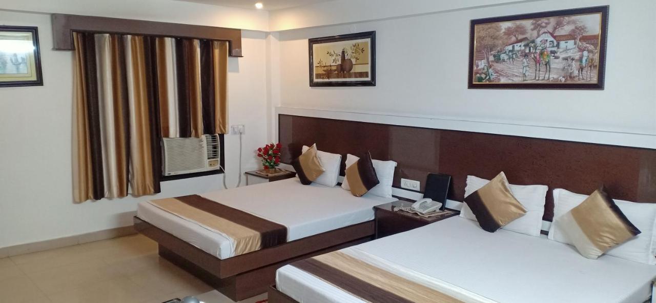 Hotel Su Shree Continental 5 Minutes Walk From New Delhi Railway Station Eksteriør billede